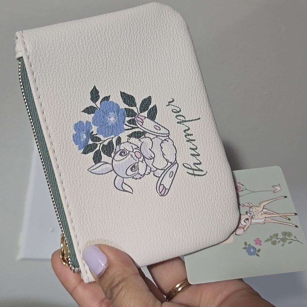 Thumper Cream Wristlet Pouch with Blue Floral Print, Primark - Picture 3 of 4